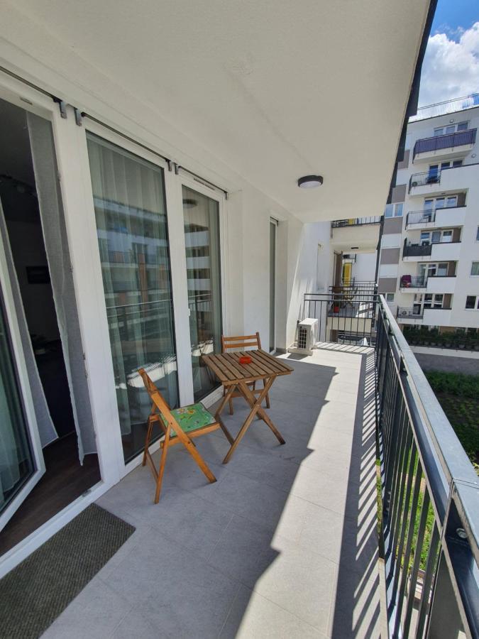 Park West Apartment - Free Parking بودابست المظهر الخارجي الصورة